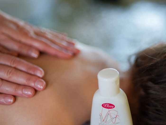 Masážní balzám s propolisem - Pleva