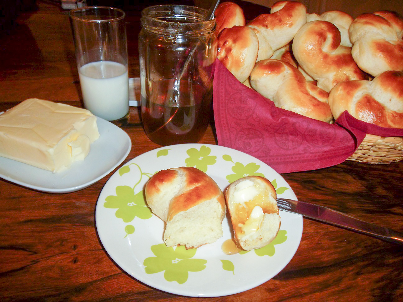 Tradiční velikonoční pečivo - Jidáše, Pleva