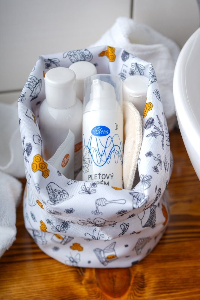 Přírodní pleťový krém s medem noční, Pleva