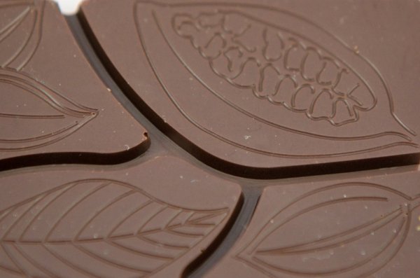 Čokoláda s medem a  pylem 72%