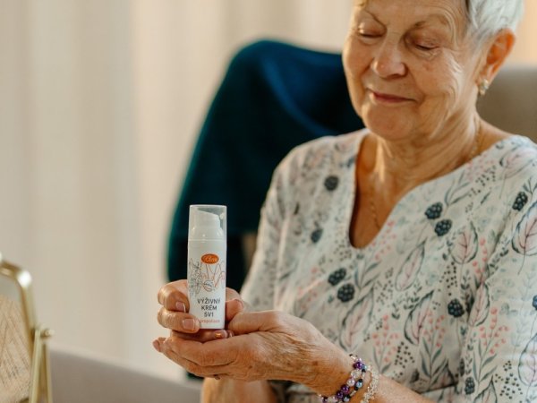 Výživný krém s propolisem 5v1