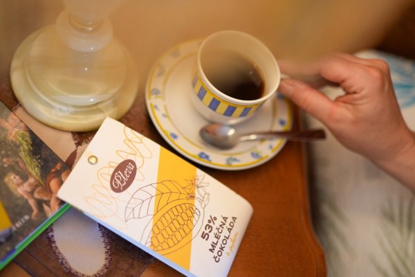 Milk chocolate with pollen 53% - Weight: 50 g