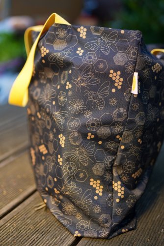 Waschbare Tasche aus robustem Material, verschiedene Muster - Muster: Blau-weiße Zickzack-Streifen