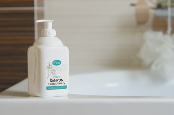 Medový šampon s kondicionérem velké 500g balení