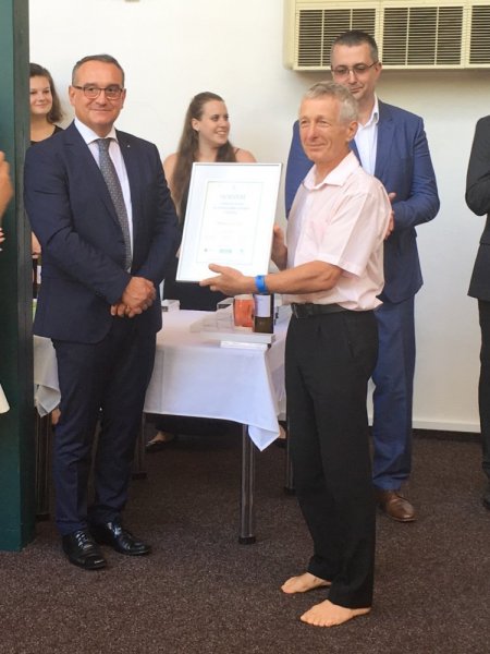 Milan Pleva receiving the Award for Outstanding Contribution to the Region, 2018