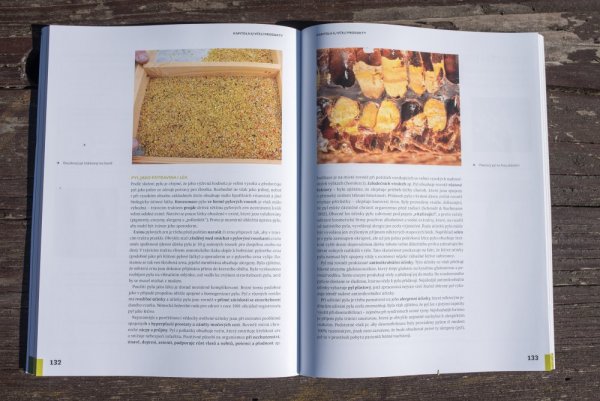 Kniha Včelařství - svazek III., kolektiv autorů