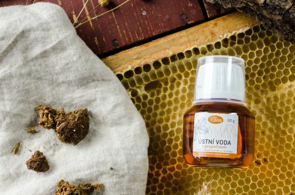 Ústní voda s propolisem - Hmotnost: 50 g