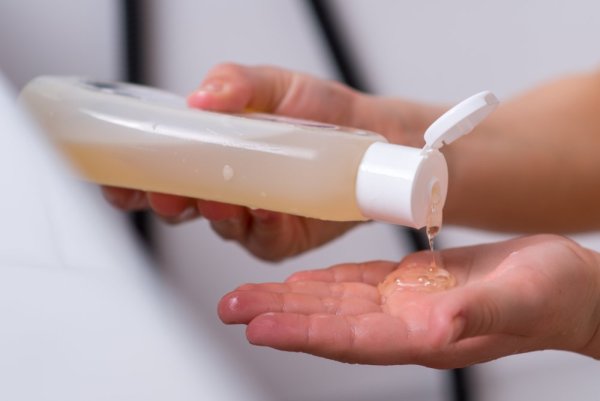 Dětská přírodní kosmetika v taštičce, různé vzory - Vzor: Včelí svět Hanky Plevové
