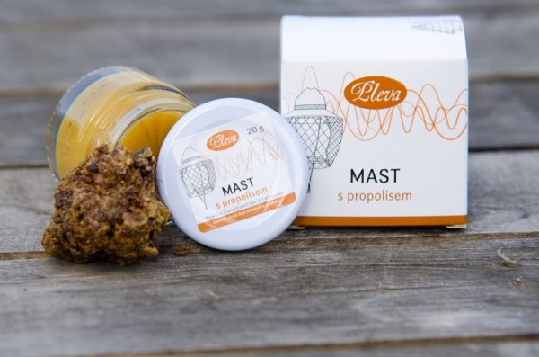 Mast s propolisem