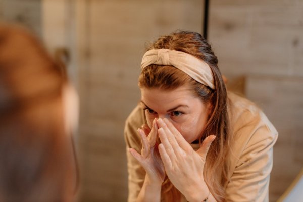 Facial Cleansing Gel with Honey and Propolis