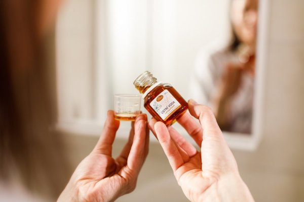 Ústní voda s propolisem - Hmotnost: 50 g
