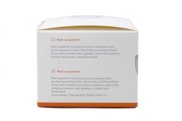 Ointment with propolis