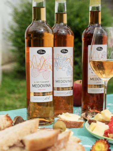 Sladce malinová medovina 0,5 l – limitovaná edice