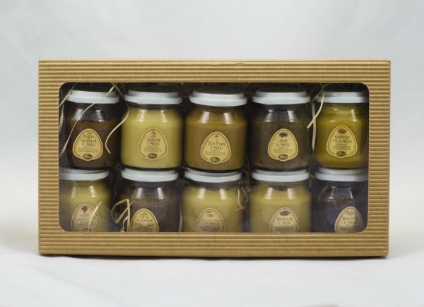 Tasting honeys set for gourmets