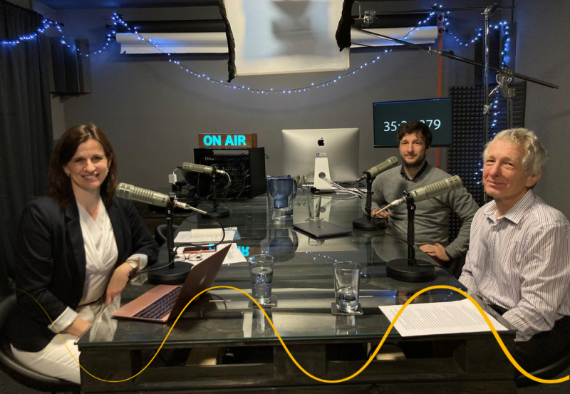 Podcast: Milan a Lukáš Plevovi o rodinném podnikání s vůní včelích produktů