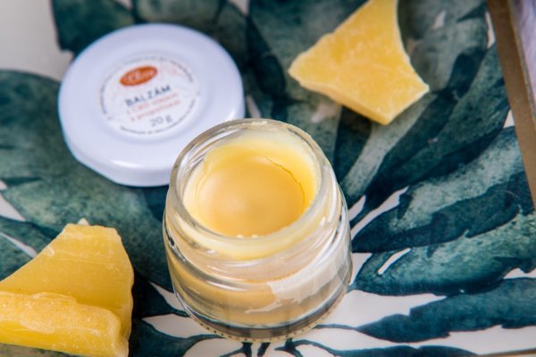Balsam mit CBD-Öl und Propolis