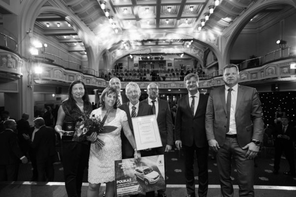 Hanka and Milan Pleva are receiving the award for Family Business of the Year 2018