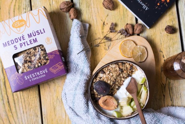 Medové müsli s pylem – švestky s čokoládou