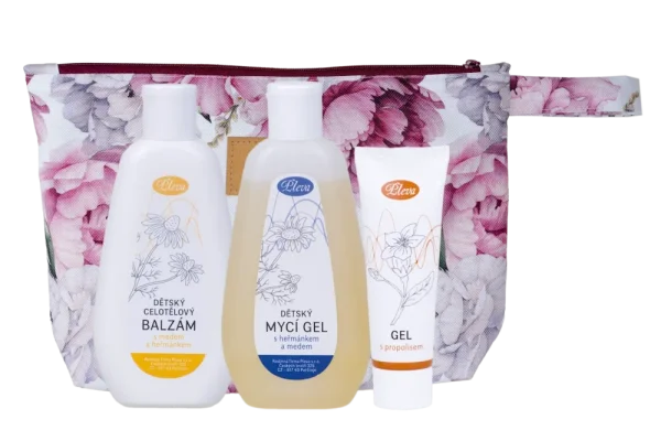 Children's natural cosmetics in a pouch, various patterns - Pattern: Bee design by Hana Foff Plevová