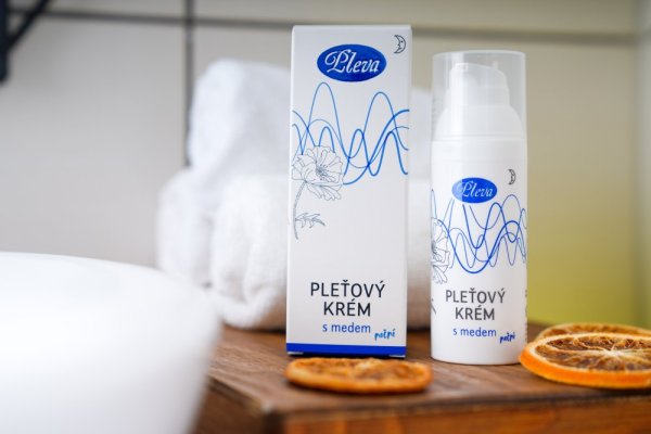 Night cream with honey - Weight: 50 g