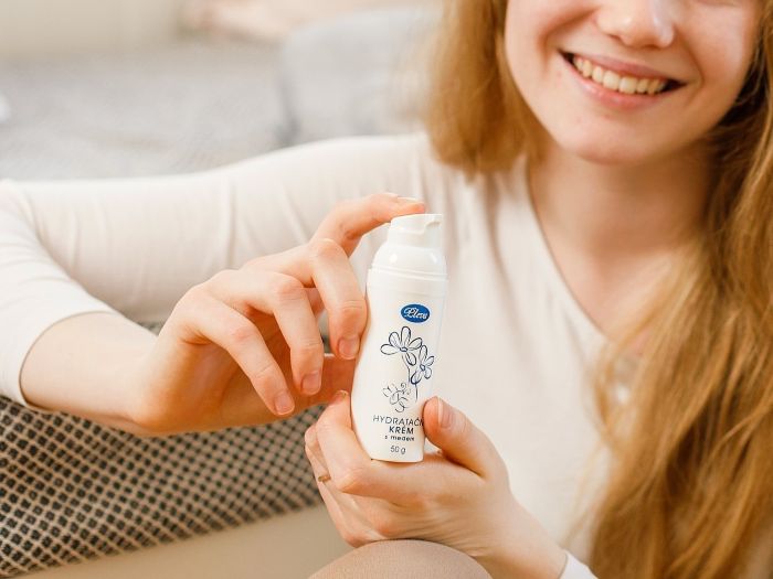 Hydratační krém s medem