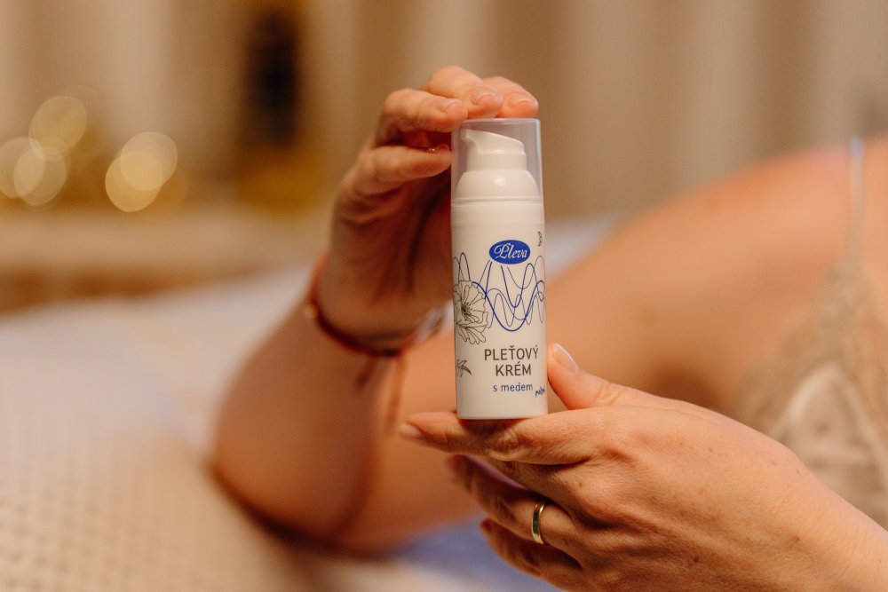 Zimní a letní péče o pleť, Pleťový krém s medem noční, Pleva