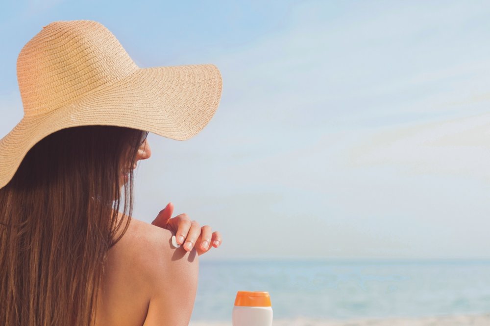 jak pečovat o pokožku na dovolené, pobyt na slunci