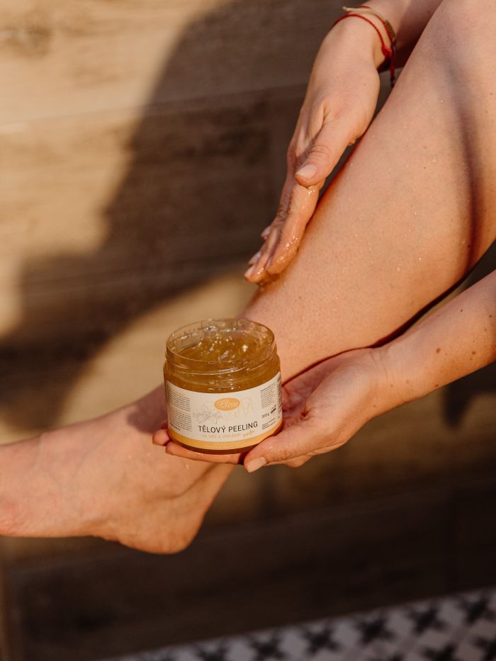 Tělový peeling se solí a medem - vanilka, Pleva