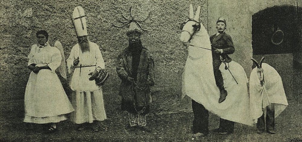 Masky na svatého Mikuláše v roce 1910