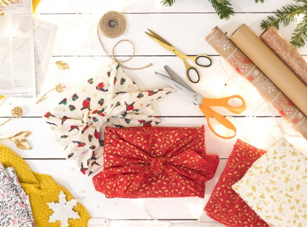 ekologické balení vánočních dárků, japonské balení Furoshiki
