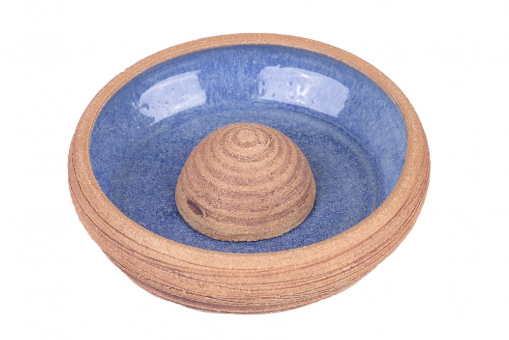 Pleva - Keramické pítko pro hmyz a ptáky, modrá glazura, s úlem, průměr 18 cm