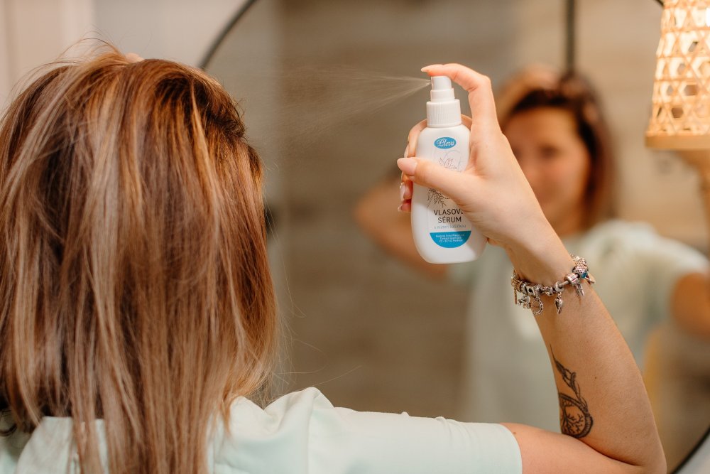  Vlasové sérum s mateří kašičkou, Pleva