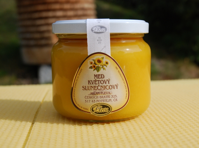 Med slunečnicový pastovaný 500g Pleva