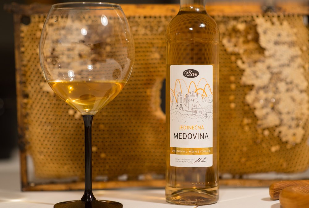 Mead Wine Made from Honey Older than Mankind itself Pleva